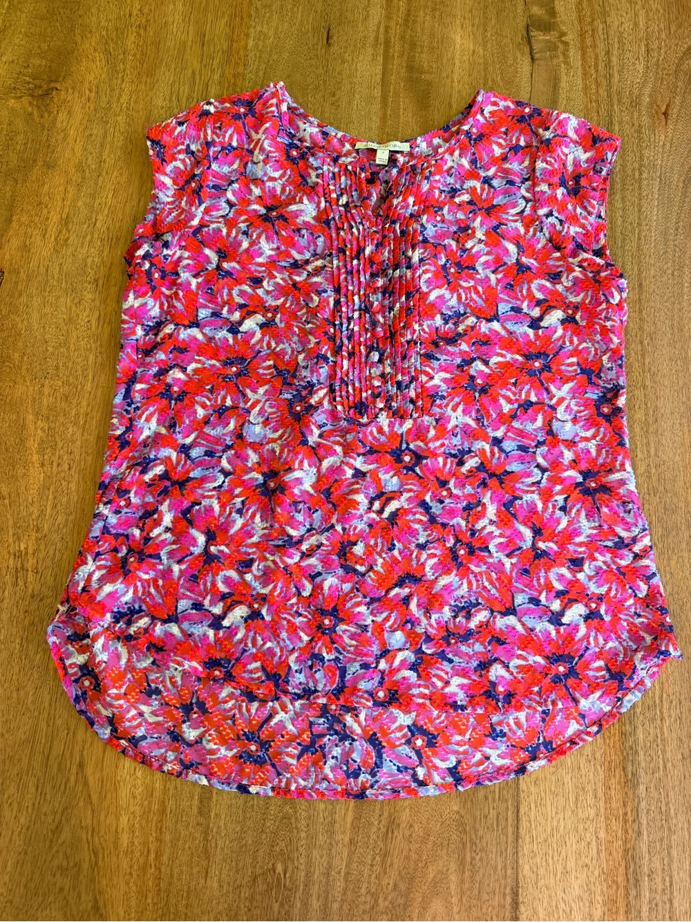 41 Hawthorn Sleeveless Floral Pintuck Camisole - Pink, Purple, White
